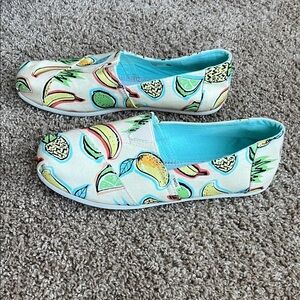Toms Flats with Fruit Print Size 9.5